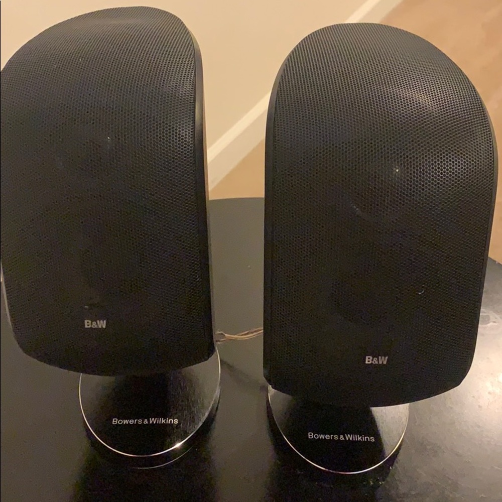 Satellite Book Shelf Speakers